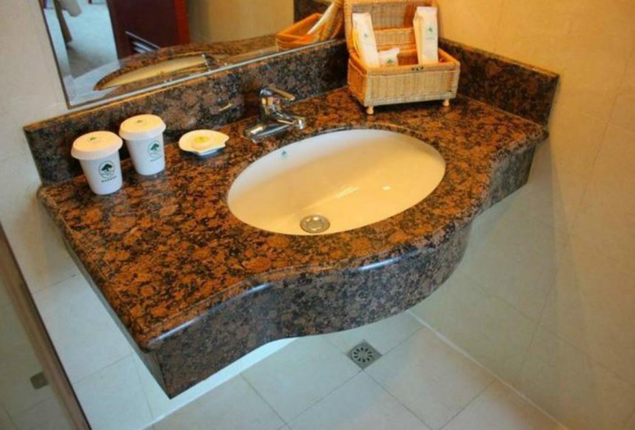Gma Hotel Shanghai Wuning Road Zhenping Road Metro Station ภายนอก รูปภาพ